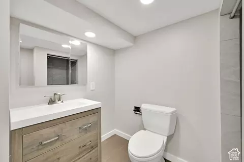 Bath - 4230 S 2700 E, Holladay, UT 84124 photo 4 of 4