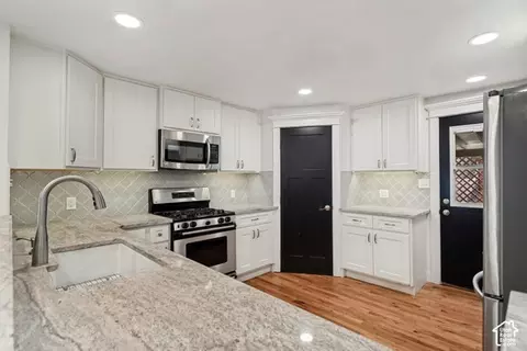 Kitchen - 1380 E 330 S, Provo, UT 84606 photo 3 of 4