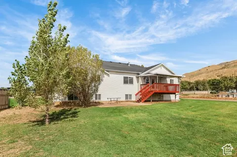 Exterior - 1045 W 3600 S #4, Perry, UT 84302 photo 6 of 12