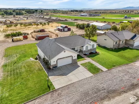 View/Area - 1045 W 3600 S #4, Perry, UT 84302 photo 2 of 5
