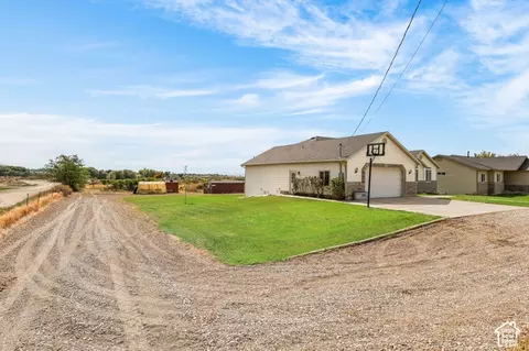 Exterior - 1045 W 3600 S #4, Perry, UT 84302 photo 3 of 12