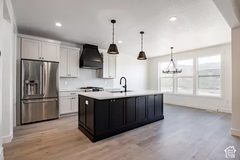 Kitchen - 371 W Ascent Dr #264, Hideout, UT 84036 photo 2 of 6