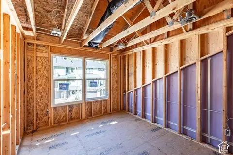 Bedroom - 371 W Ascent Dr #264, Hideout, UT 84036 photo 2 of 10