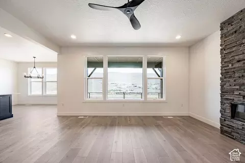 Living - 371 W Ascent Dr #264, Hideout, UT 84036 photo 5 of 6