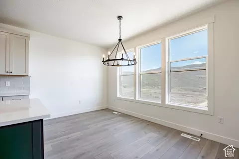 Dining - 371 W Ascent Dr #264, Hideout, UT 84036 photo 1 of 2