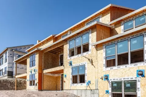 Exterior - 371 W Ascent Dr #264, Hideout, UT 84036 photo 4 of 11