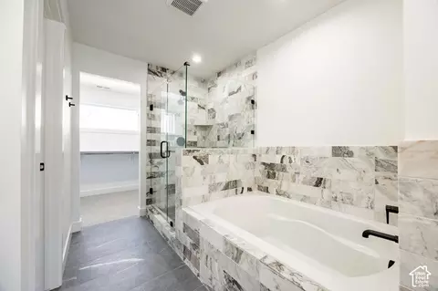 Bath - 371 W Ascent Dr #264, Hideout, UT 84036 photo 4 of 7