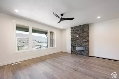 Living - 371 W Ascent Dr #264, Hideout, UT 84036 photo 2 of 6