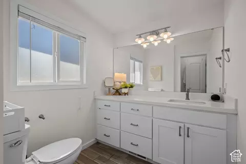 Bath - 4284 S Vallejo Dr E, Holladay, UT 84117 photo 1 of 5