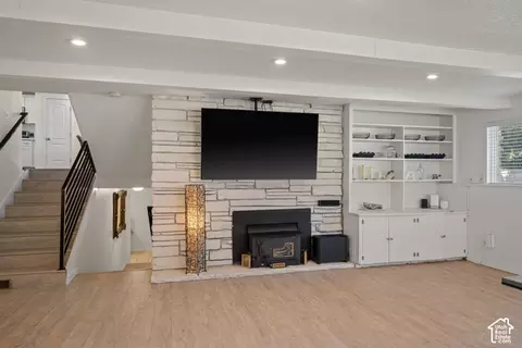 Living - 4284 S Vallejo Dr E, Holladay, UT 84117 photo 5 of 6