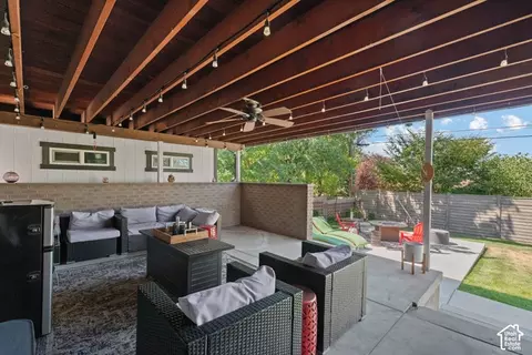 Exterior - 4284 S Vallejo Dr E, Holladay, UT 84117 photo 3 of 15