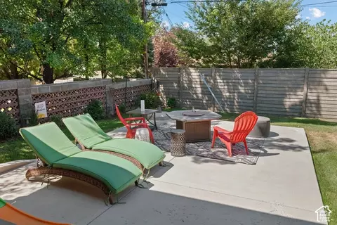 Exterior - 4284 S Vallejo Dr E, Holladay, UT 84117 photo 6 of 15