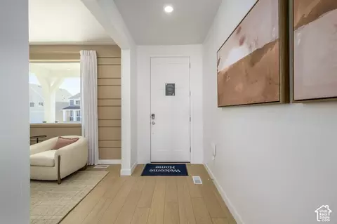 Entry Way - 1533 W Prairie Blue Dr, Eagle Mountain, UT 84005 photo 1 of 2