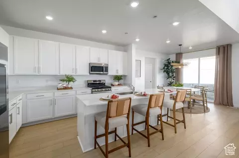 Kitchen - 1533 W Prairie Blue Dr, Eagle Mountain, UT 84005 photo 1 of 3