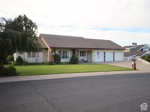 Exterior - 1140 Windsor Dr, River Heights, UT 84321 photo 1 of 16