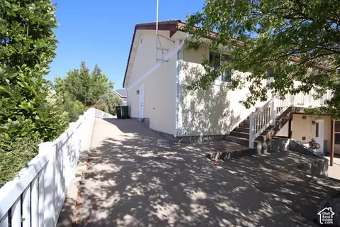 Exterior - 1140 Windsor Dr, River Heights, UT 84321 photo 13 of 16