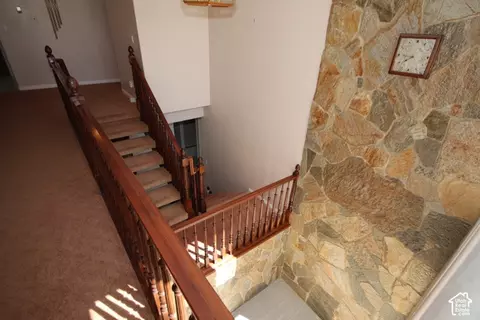Entry Way - 1140 Windsor Dr, River Heights, UT 84321 photo 6 of 9