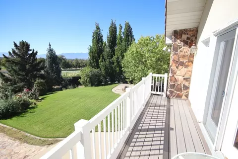 Exterior - 1140 Windsor Dr, River Heights, UT 84321 photo 9 of 16