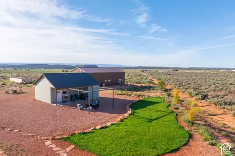 Exterior - 215 S Copper Rd E, Kanab, UT 84741 photo 1 of 4