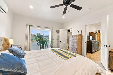 Bedroom - 215 S Copper Rd E, Kanab, UT 84741 photo 3 of 9