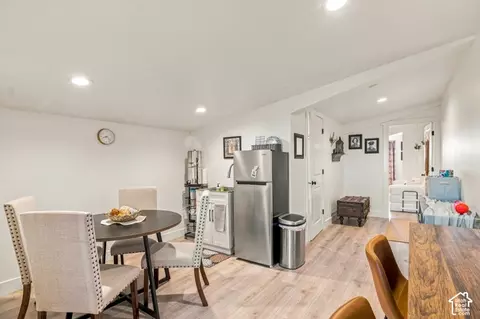 Dining - 215 S Copper Rd E, Kanab, UT 84741 photo 2 of 2