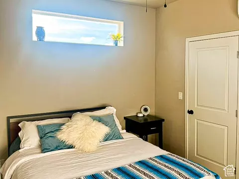 Bedroom - 215 S Copper Rd E, Kanab, UT 84741 photo 8 of 9