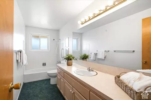 Bath - 1217 E 1100 S, Clearfield, UT 84015 photo 2 of 3
