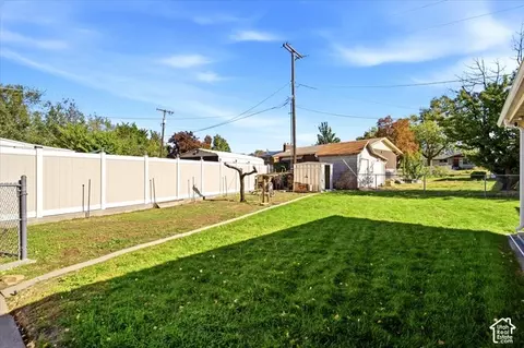 Exterior - 1217 E 1100 S, Clearfield, UT 84015 photo 4 of 5