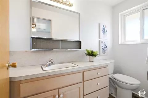 Bath - 1217 E 1100 S, Clearfield, UT 84015 photo 1 of 3