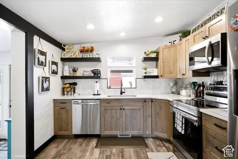 Kitchen - 414 E 1100 N, Ogden, UT 84404 photo 2 of 2