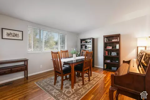 Dining - 1619 N Davis W, Layton, UT 84041 photo 2 of 3