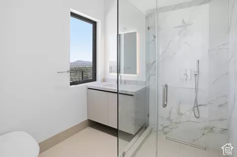 Bath - 382 N 900 E, Providence, UT 84332 photo 7 of 10