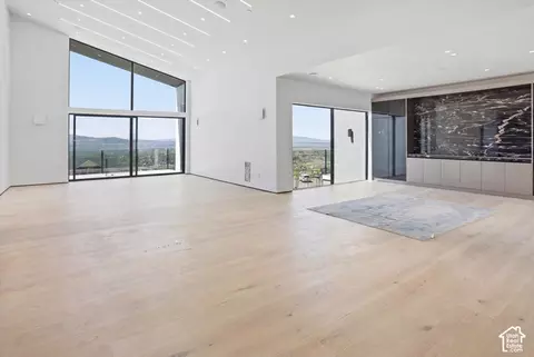Living - 382 N 900 E, Providence, UT 84332 photo 6 of 19