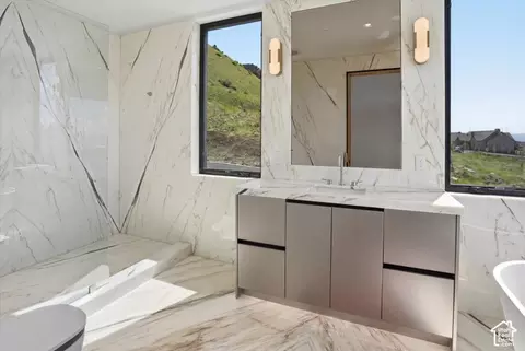 Bath - 382 N 900 E, Providence, UT 84332 photo 5 of 10