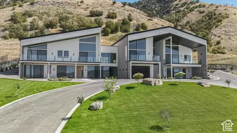 Exterior - 382 N 900 E, Providence, UT 84332 photo 9 of 15