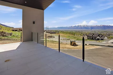 Exterior - 382 N 900 E, Providence, UT 84332 photo 5 of 15