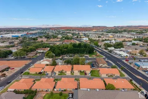 View/Area - 151 W Telegraph St #2, Washington, UT 84780 photo 3 of 5