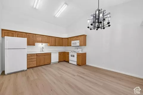 Kitchen - 151 W Telegraph St #2, Washington, UT 84780 photo 1 of 4