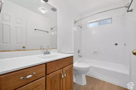 Bath - 151 W Telegraph St #2, Washington, UT 84780 photo 1 of 2