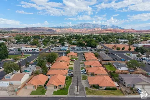 View/Area - 151 W Telegraph St #2, Washington, UT 84780 photo 1 of 5