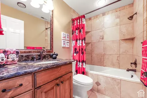 Bath - 8415 S Red River Rd, Sandy, UT 84093 photo 2 of 10