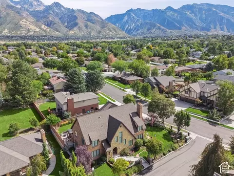 View/Area - 8415 S Red River Rd, Sandy, UT 84093 photo 2 of 10