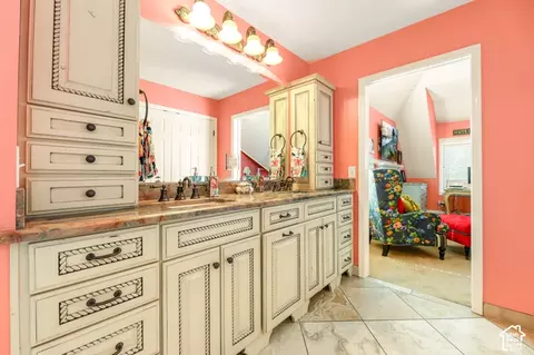Bath - 8415 S Red River Rd, Sandy, UT 84093 photo 4 of 10