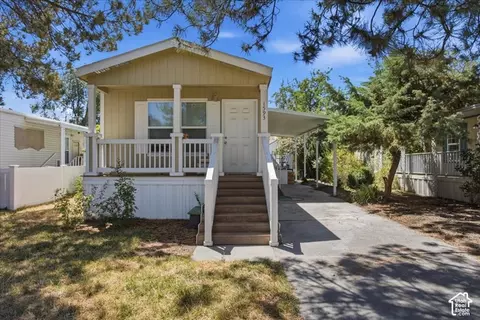 1593 W Indian Summer Drive Dr N, Salt Lake City, UT 84116