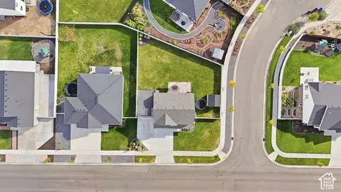 View/Area - 698 E 600 S, Hyrum, UT 84319 photo 2 of 5