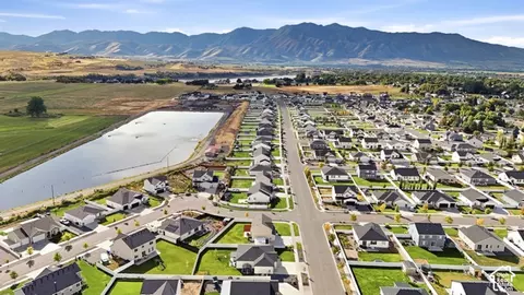 View/Area - 698 E 600 S, Hyrum, UT 84319 photo 4 of 5