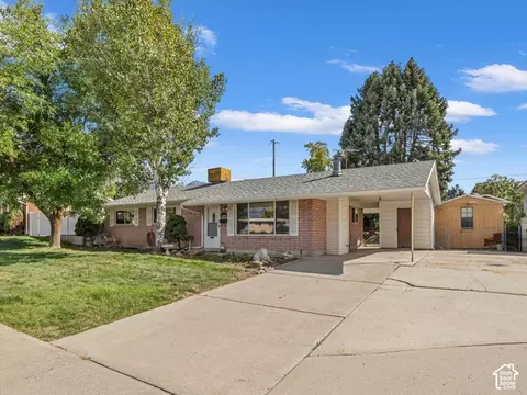 2058 E Rolling Knolls Way S, Cottonwood Heights, UT 84121