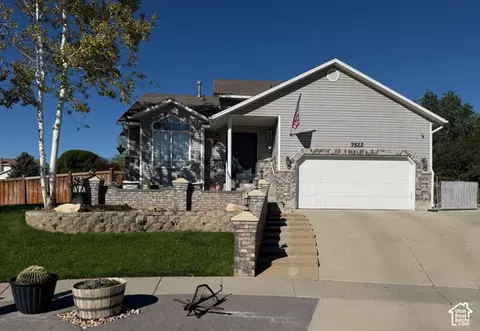 7522 S Highland Hollow Cove Cv W, West Jordan, UT 84084