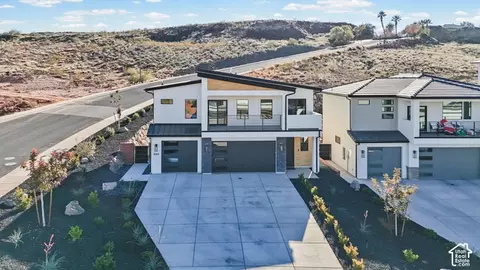 Exterior - 690 E Desert Cactus Dr, Washington, UT 84780 photo 2 of 11
