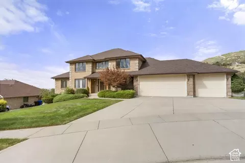 Exterior - 1373 Pheasant Ridge Cir, Bountiful, UT 84010 photo 6 of 6